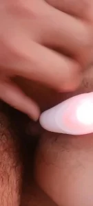 玩老婆屁眼 缺一个鸡巴插逼里